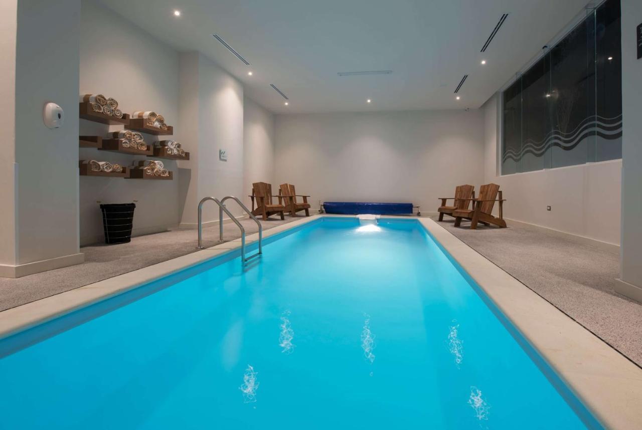 Microtel Inn & Suites By Wyndham Guadalajara Sur Palomar Екстериор снимка